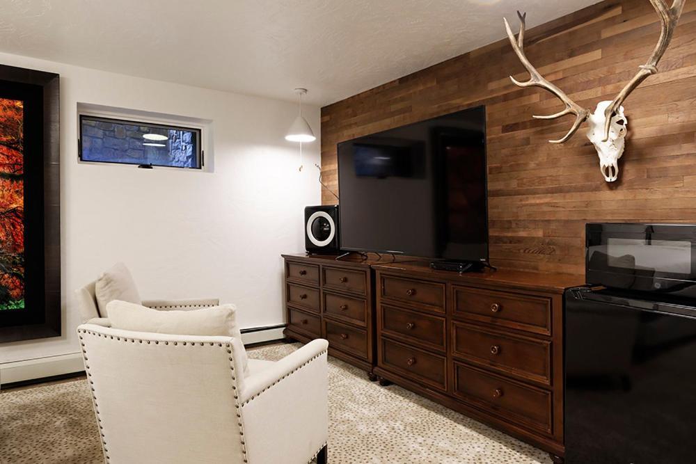 Fasching Haus Unit 13, In Aspen, 2 Blocks To Gondola Holiday home