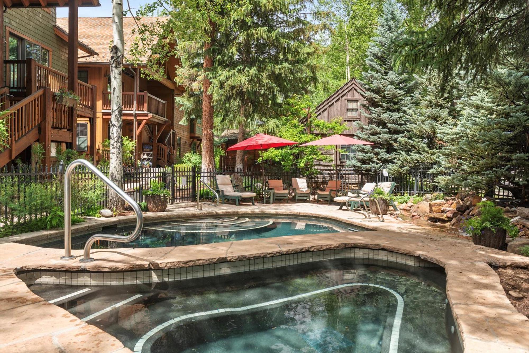 Christiana 104a, 1 Bedroom In With Hot Tub Access *