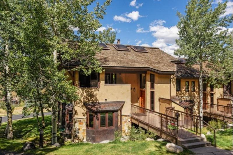 Snowmass Woodrun V 3 Bedroom In, Out Mountain In The Heart Of Snowmass Village Aspen