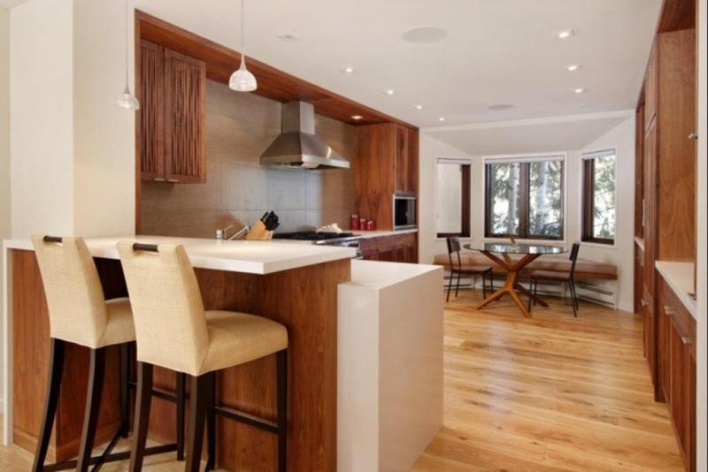 Apartment Snowmass Woodrun V 3 Bedroom In, Out Mountain In The Heart Of Snowmass Village *