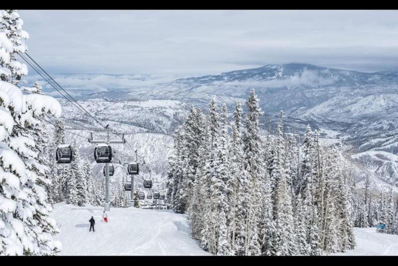 Snowmass Woodrun V 3 Bedroom In, Out Mountain In The Heart Of Snowmass Village Apartment