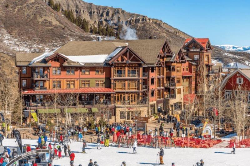 Apartment Snowmass Mountain Lodge: Luxury Ski-in/ski-out Aspen