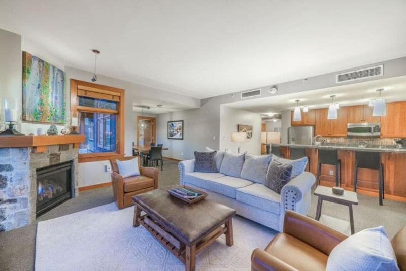 Snowmass Mountain Lodge: Luxury Ski-in/ski-out * Aspen