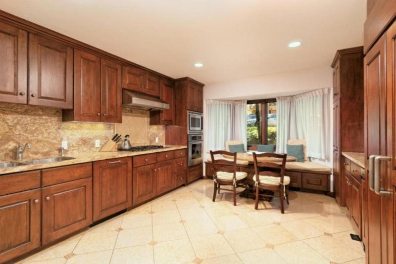 Premier In, Out 2 Bedroom Colorado Vacation Steps From The Slopes With Hot Tub And Pool * Aspen