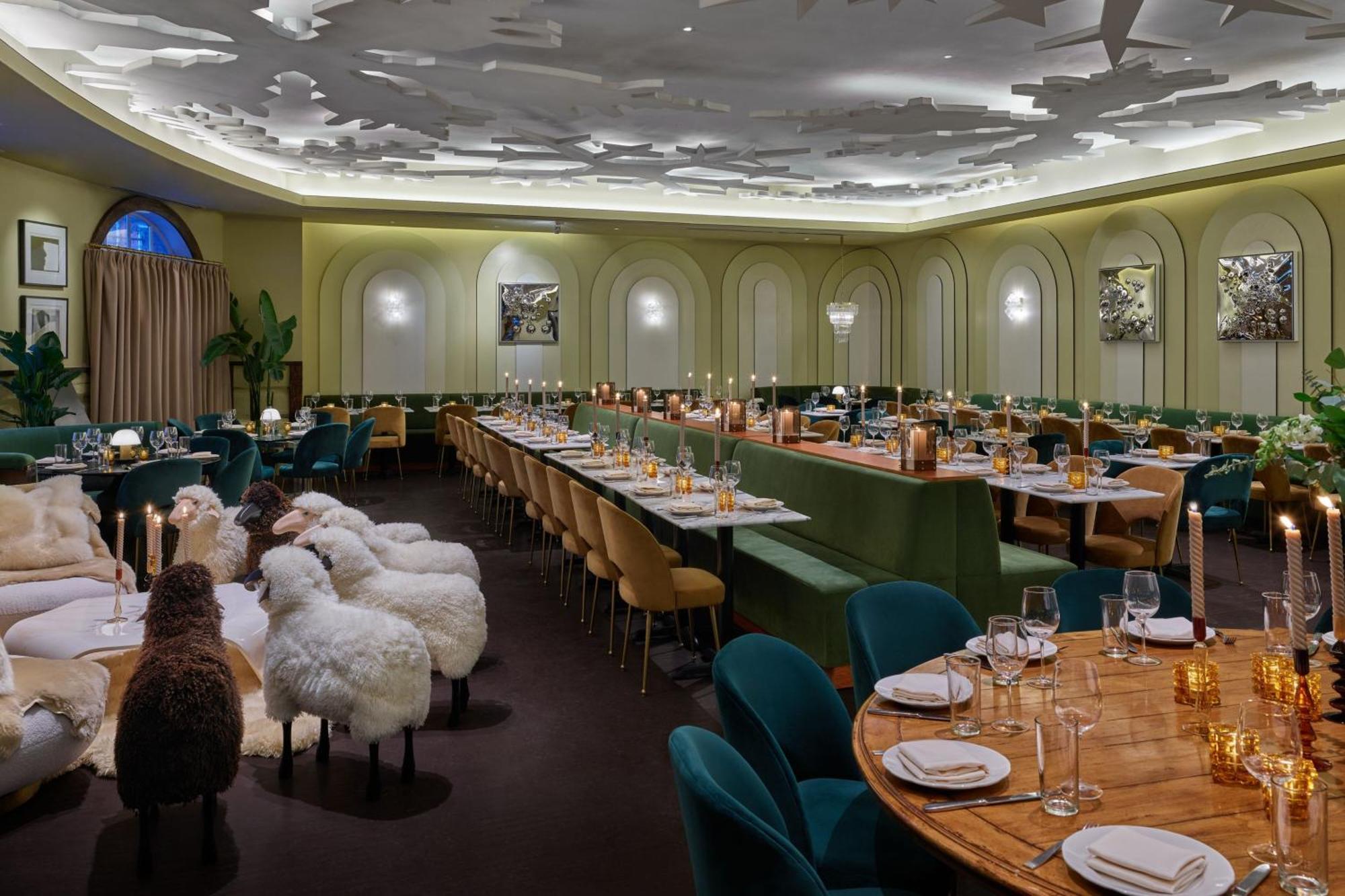 St. Regis 5*