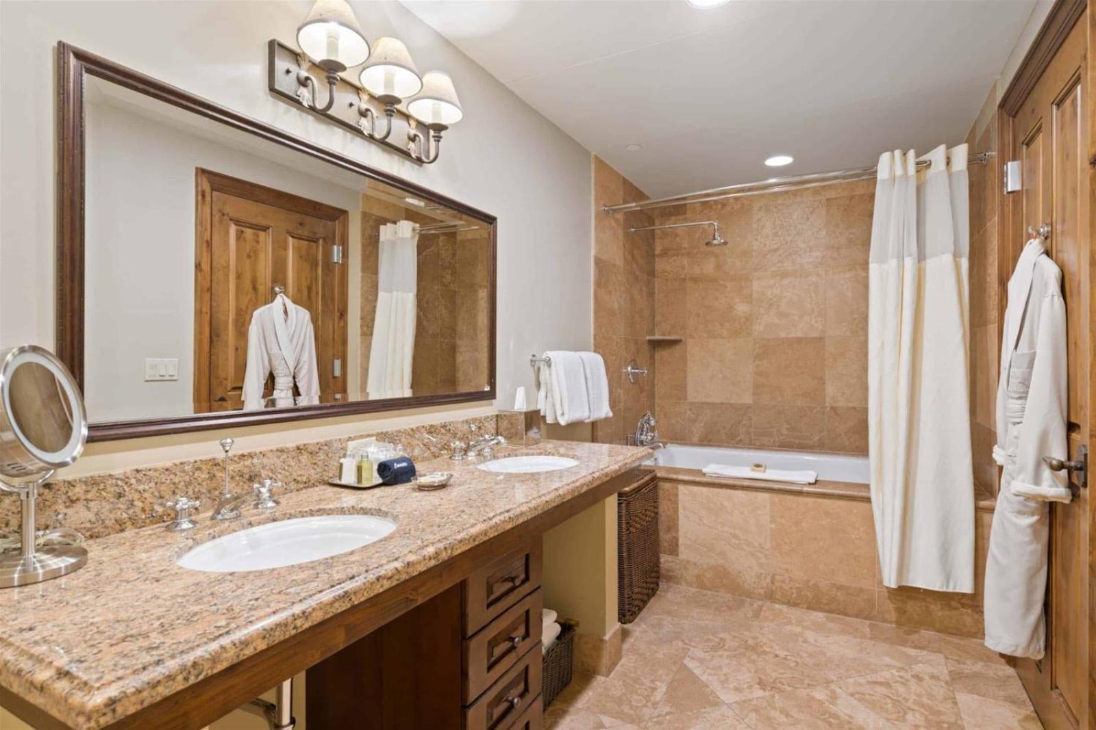 Apartment Mountain Residences, 2 Bedroom Luxury Club *