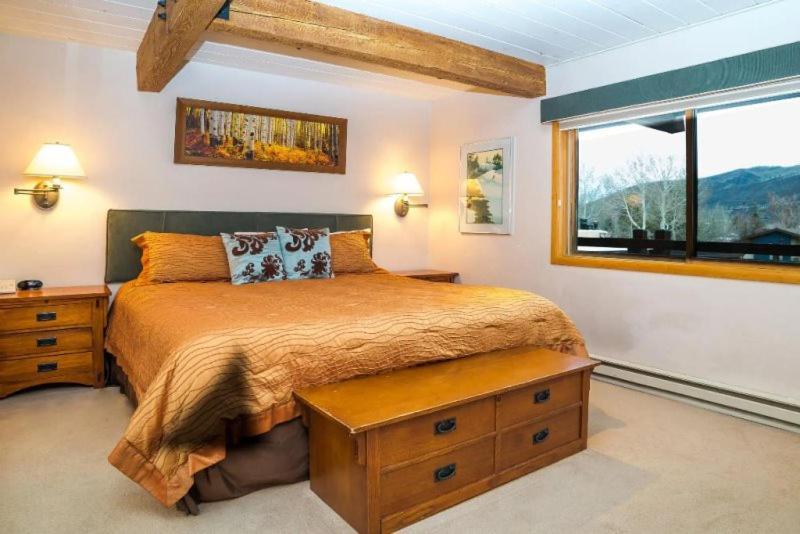 3 Bedroom At The Base Of Mountain, Next To Lift 1a Apartment *