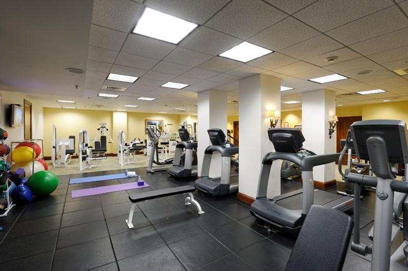 The Ritz-carlton Club, 3 Bedroom Penthouse 4302, Ski-in & Ski-out In Highlands Holiday home Aspen