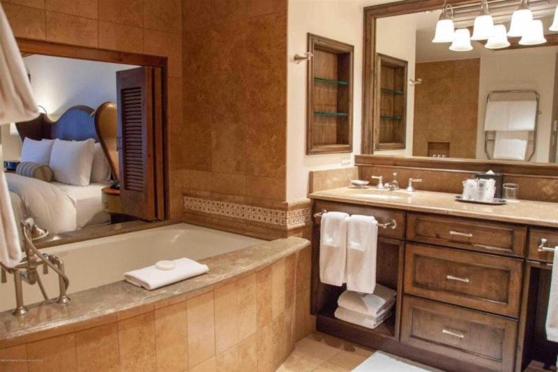 St, Regis 2 Bedroom Aspen