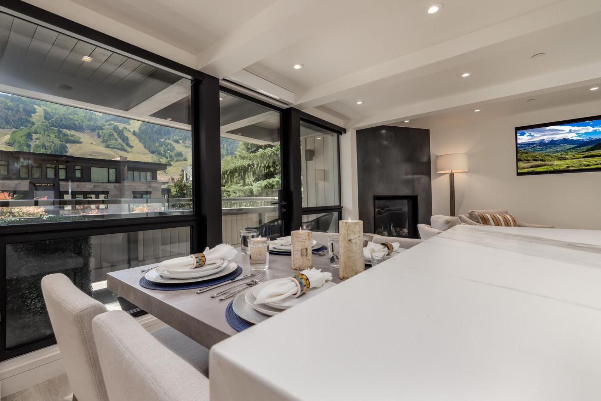 Apartment Renovated 2br - Walk To Gondola