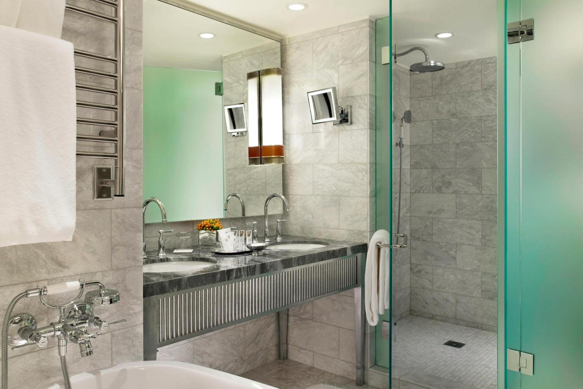Resort St. Regis 5*