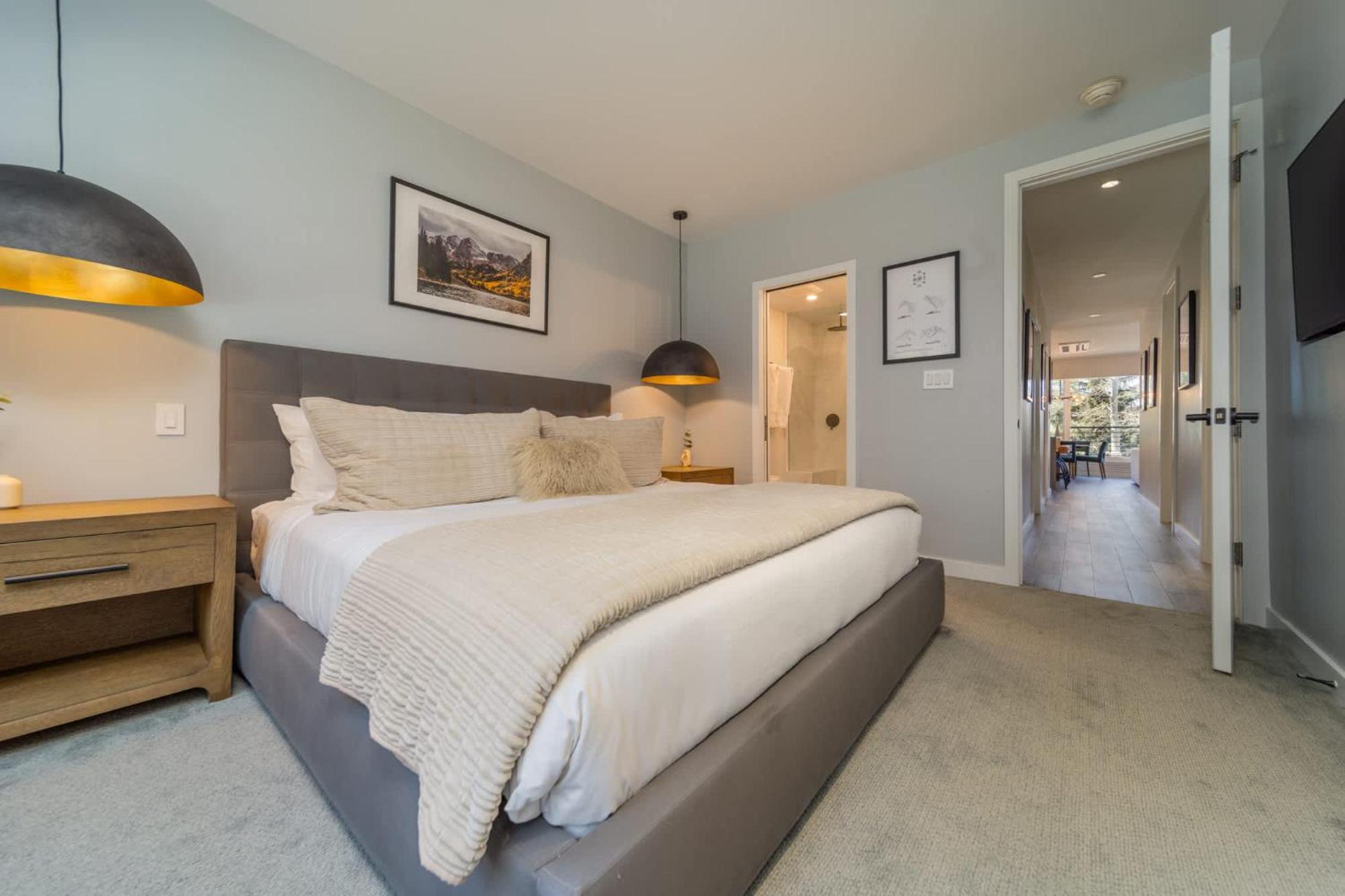 New Listing Renovated 3br With Ac & Pool Apartment Aspen