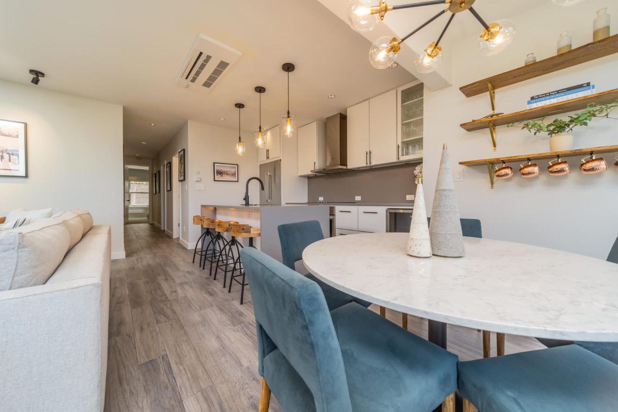 New Listing Renovated 3br With Ac & Pool Aspen