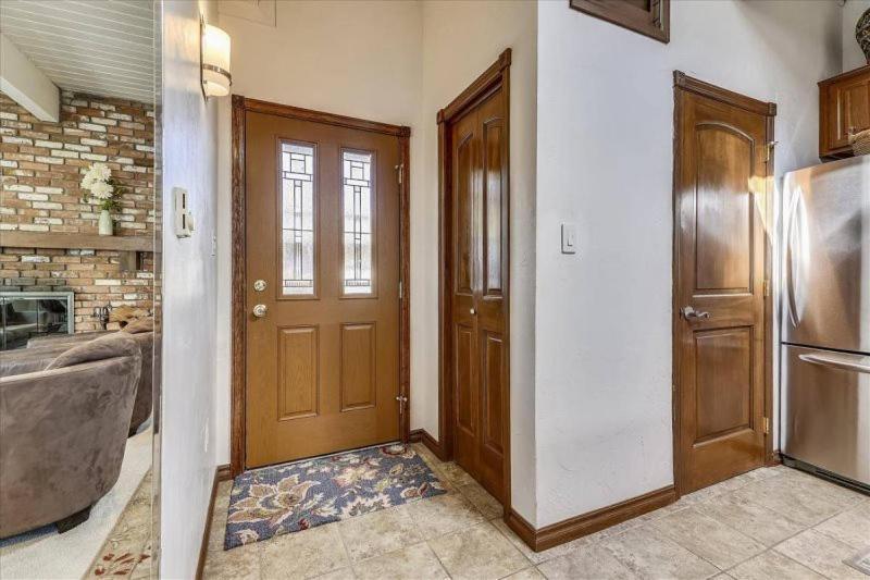 Mountain Lodge: Exclusive 2br Steps From Silver Queen Gondola