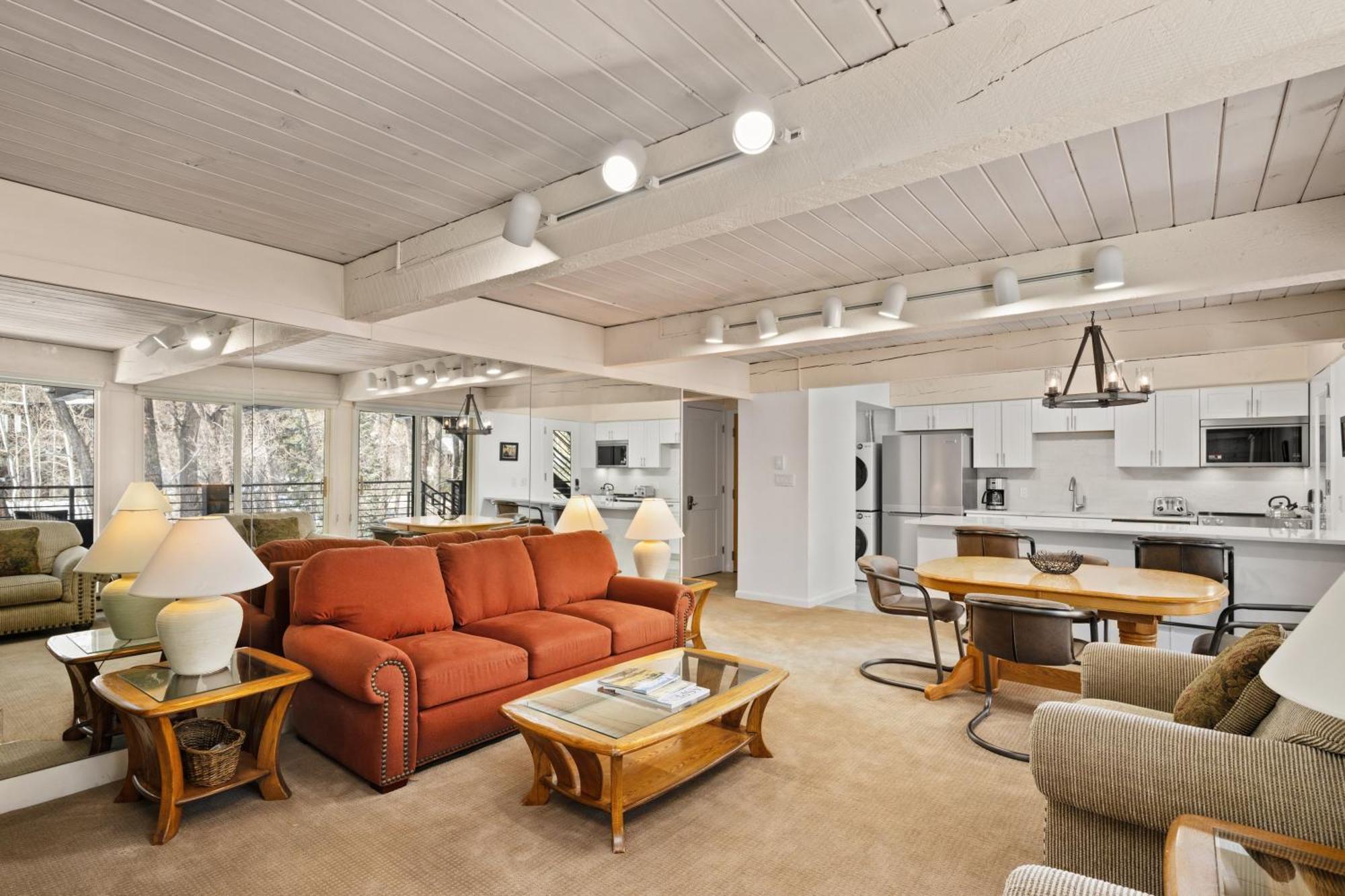 Chateau Roaring Fork 7, Deluxe Overlooking The River, Four Blocks To Downtown Aspen
