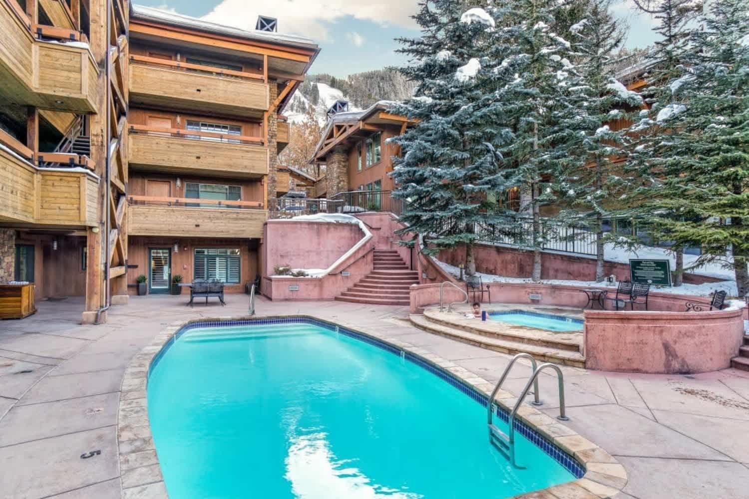 New Listing 3br 3ba - Steps To Gondola