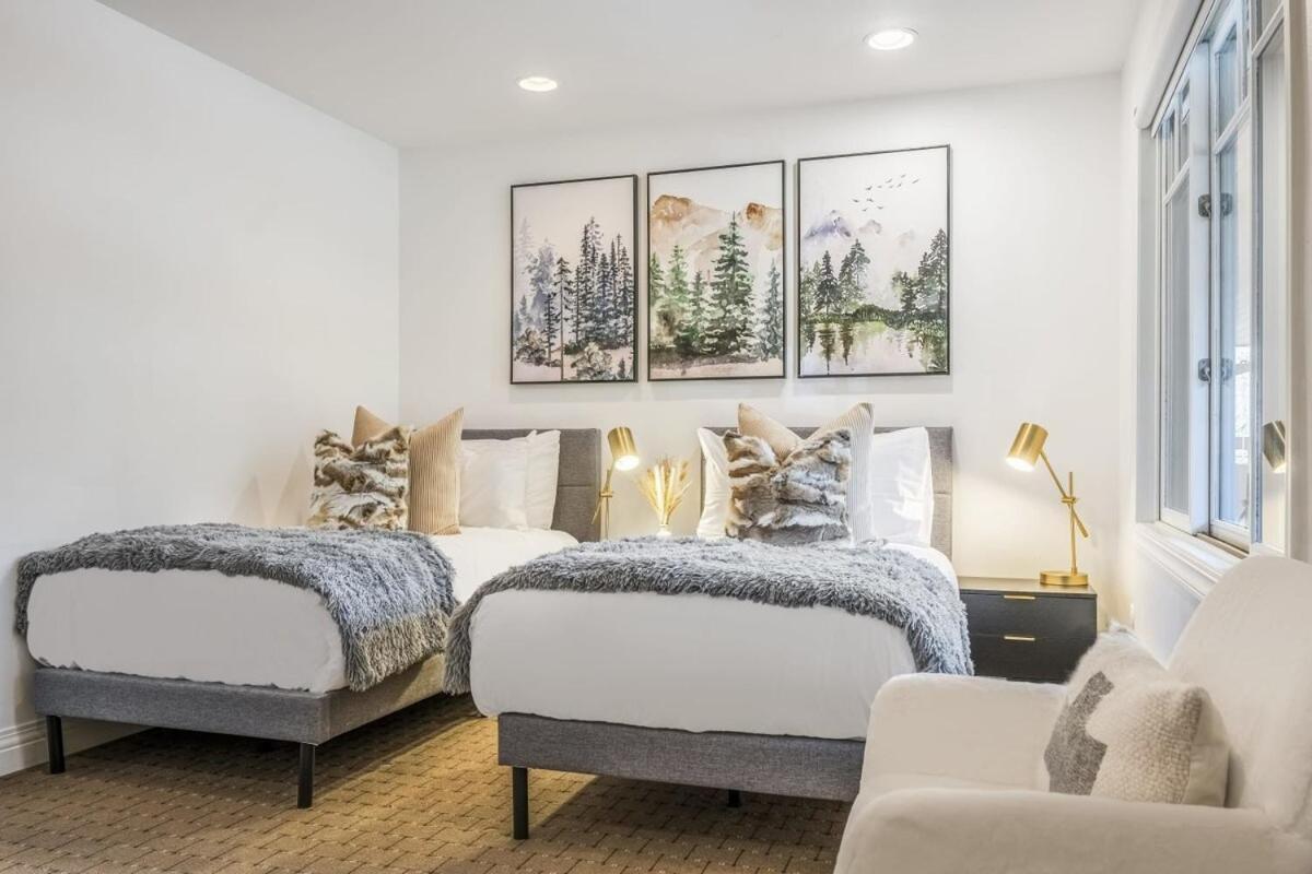 New Listing 3br 3ba - Steps To Gondola *