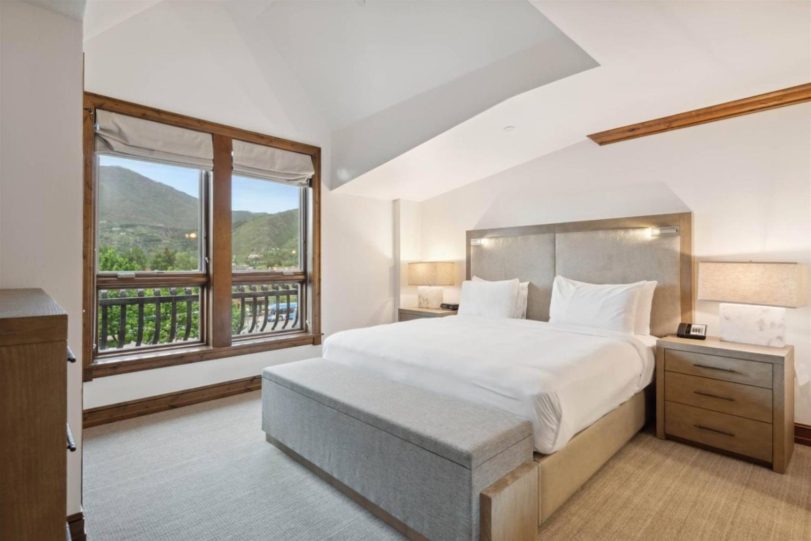 Apartment Mountain Residences 2 Bedroom Luxury *