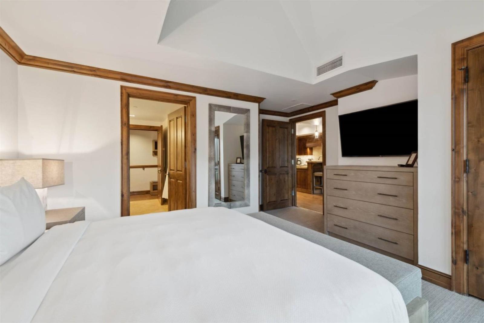 Mountain Residences 2 Bedroom Luxury Apartment