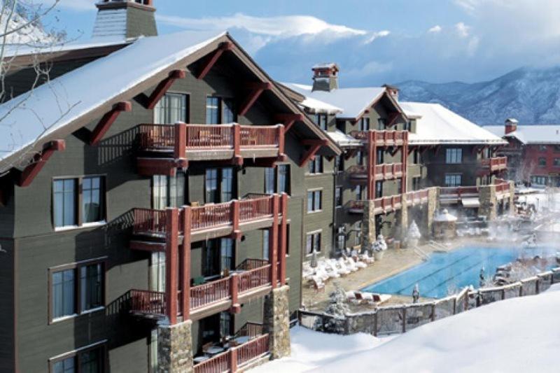 Luxury Ritz-carlton 3 Bedroom Club Apartment