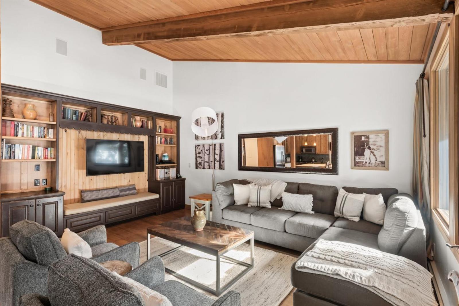 Alps Gold 2 Apartment