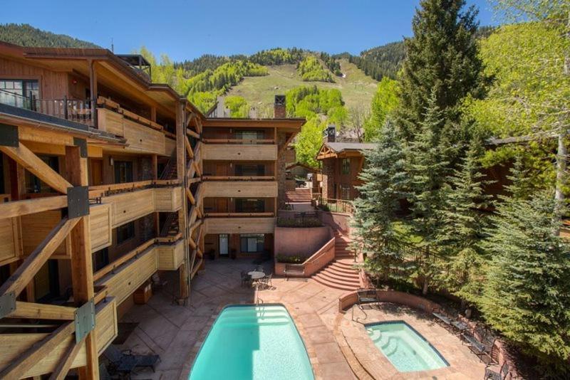 Fasching 10 Apartment Aspen
