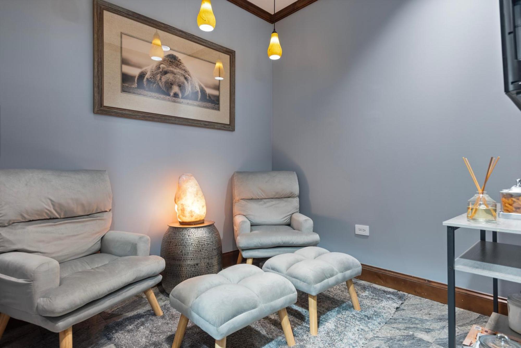 The Ritz-carlton, 2 Bedroom 8404 W/ Courtyard View, Ski-in/ski-out In Highlands * Aspen