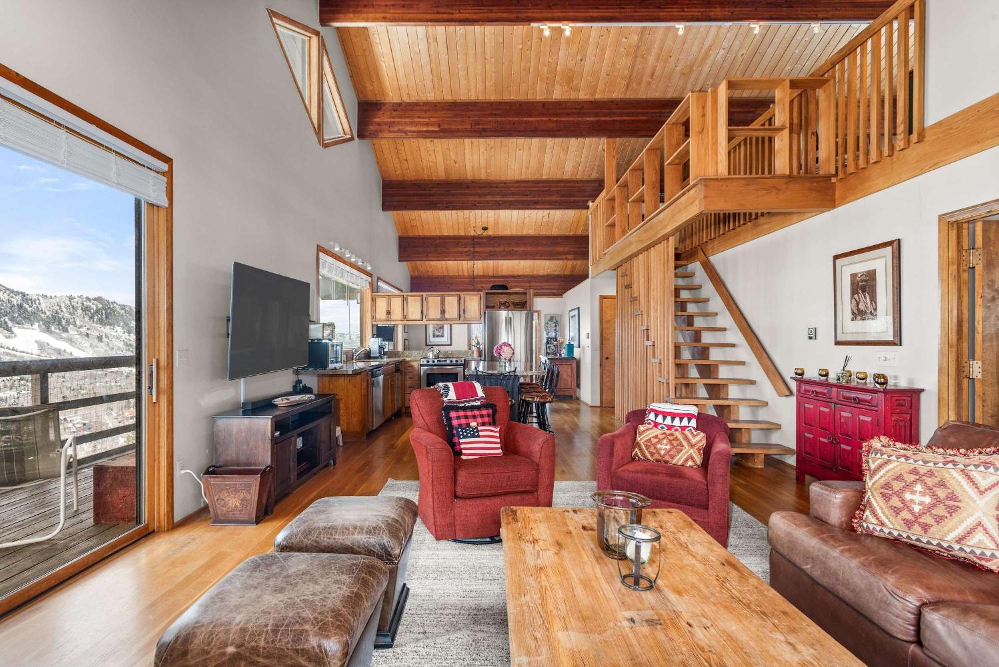 Mountain Summit Serenity Views Adventure * Aspen