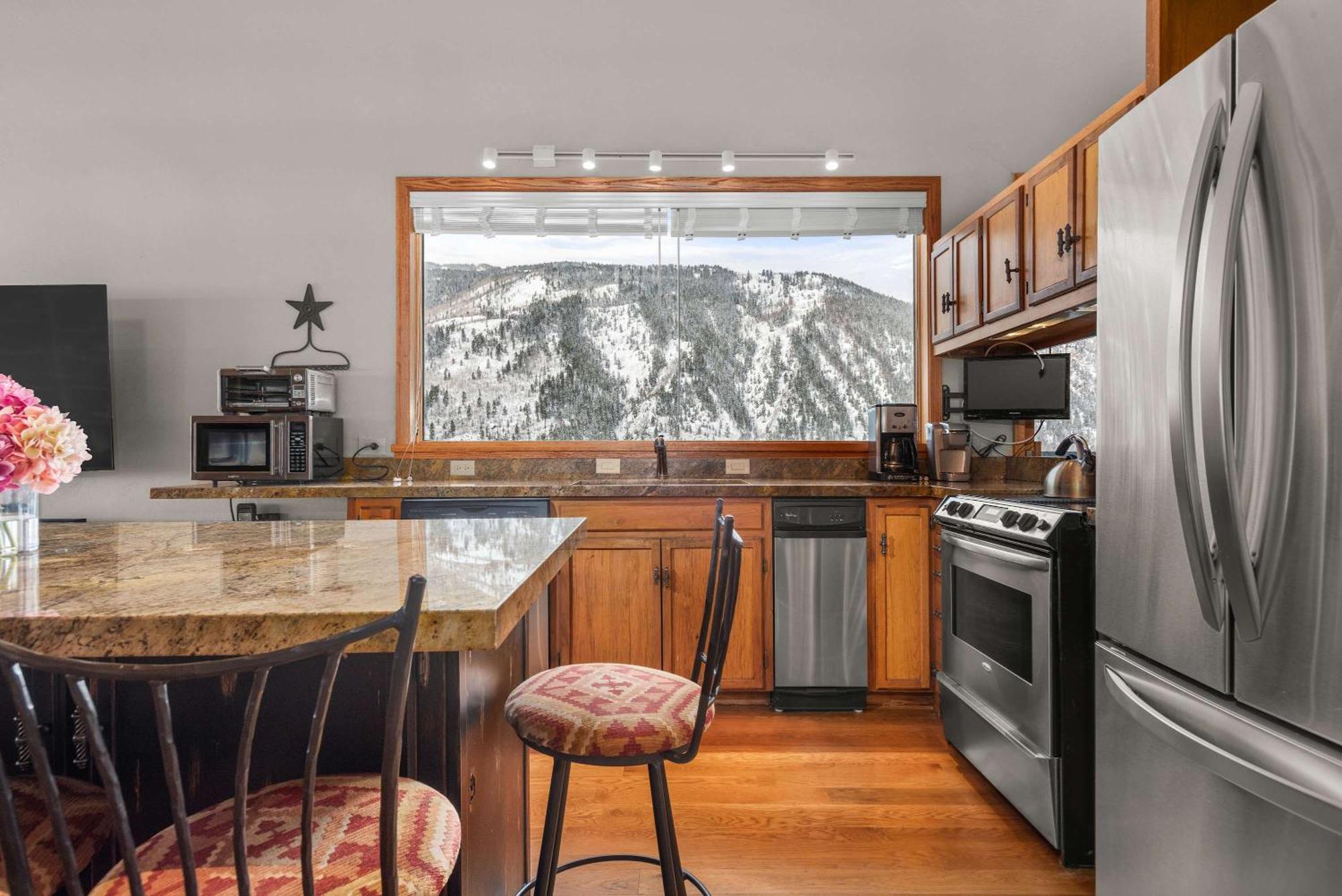 Mountain Summit Serenity Views Adventure Aspen