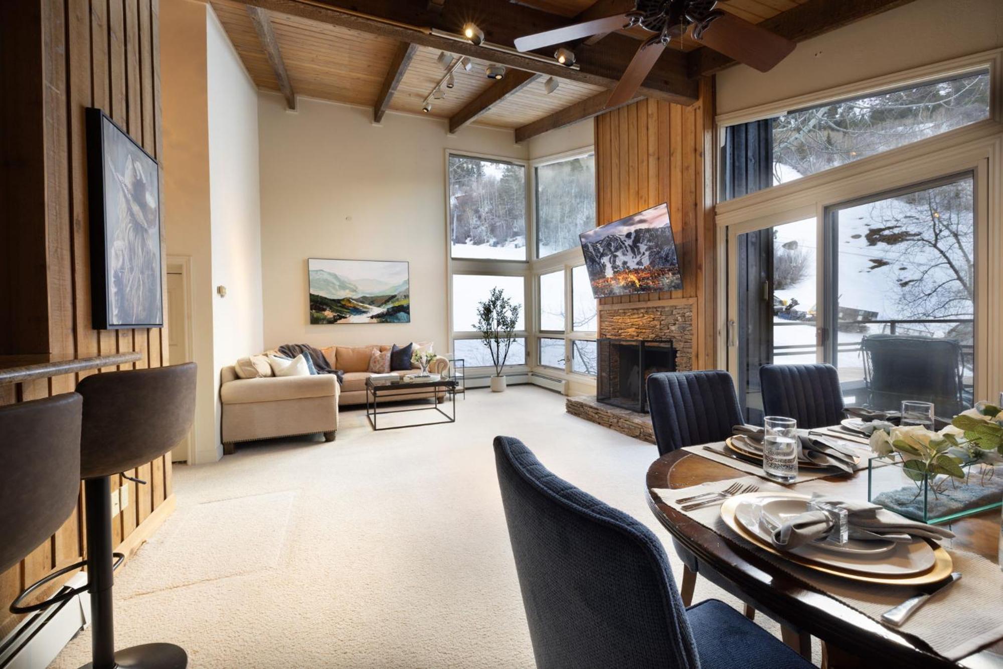 Oversized 3br - Prime Location Ac Unobstructed Views * Aspen