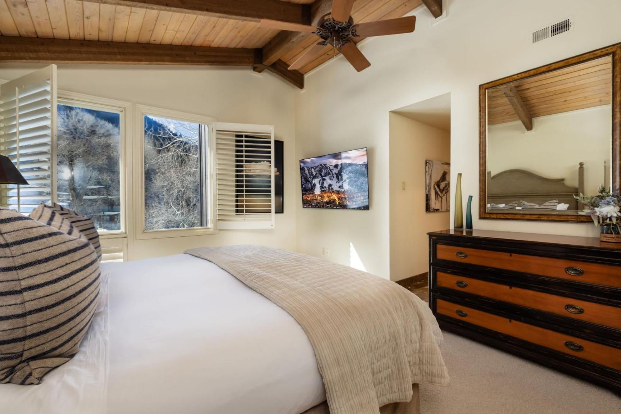 Oversized 3br - Prime Location Ac Unobstructed Views Holiday home