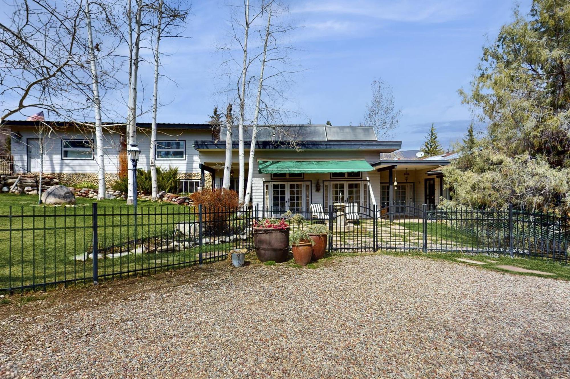 Holiday home Twining Flats Retreat *