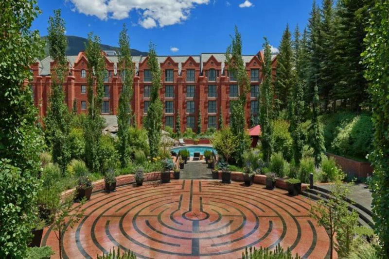 St, Regis 2 Bedroom