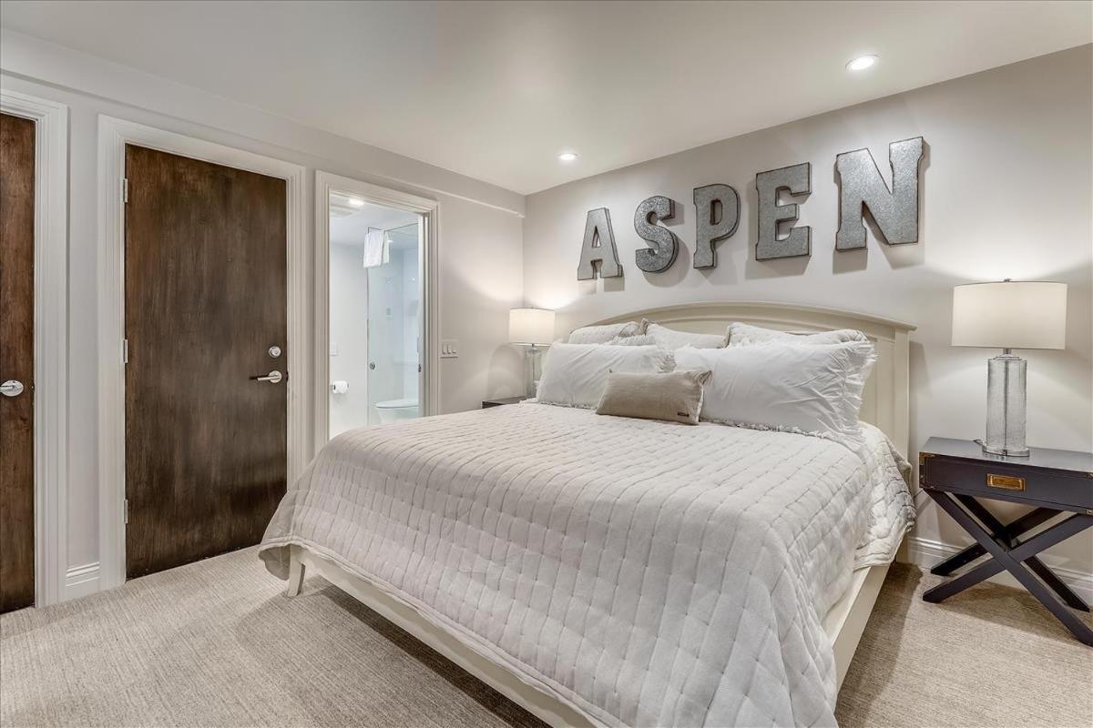 Apartment Stunning In-ski Out With Pool & Hot Tub