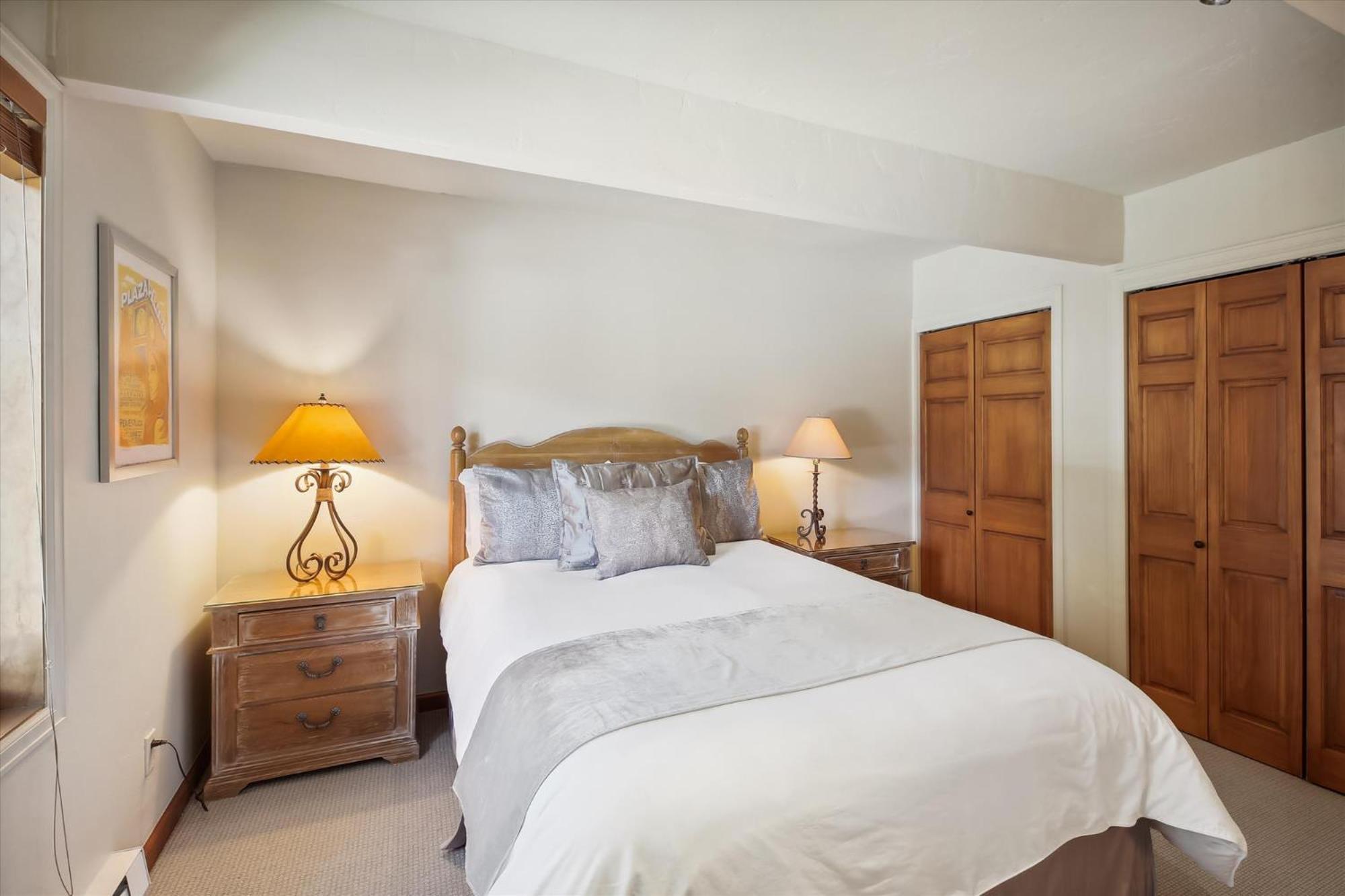 Apartment Beautiful Deluxe In With Hot Tub