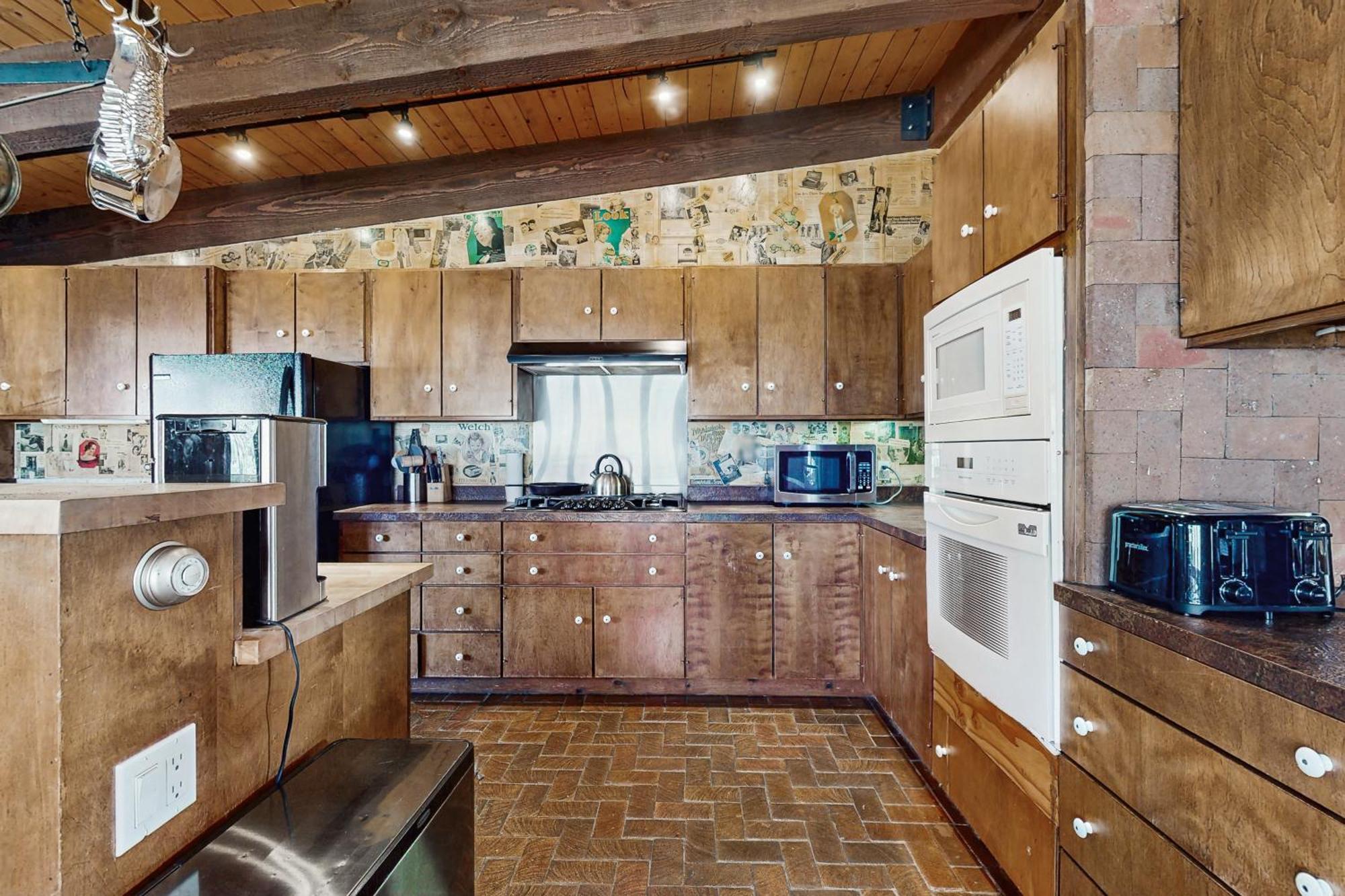 Mountain Valley Hideaway *