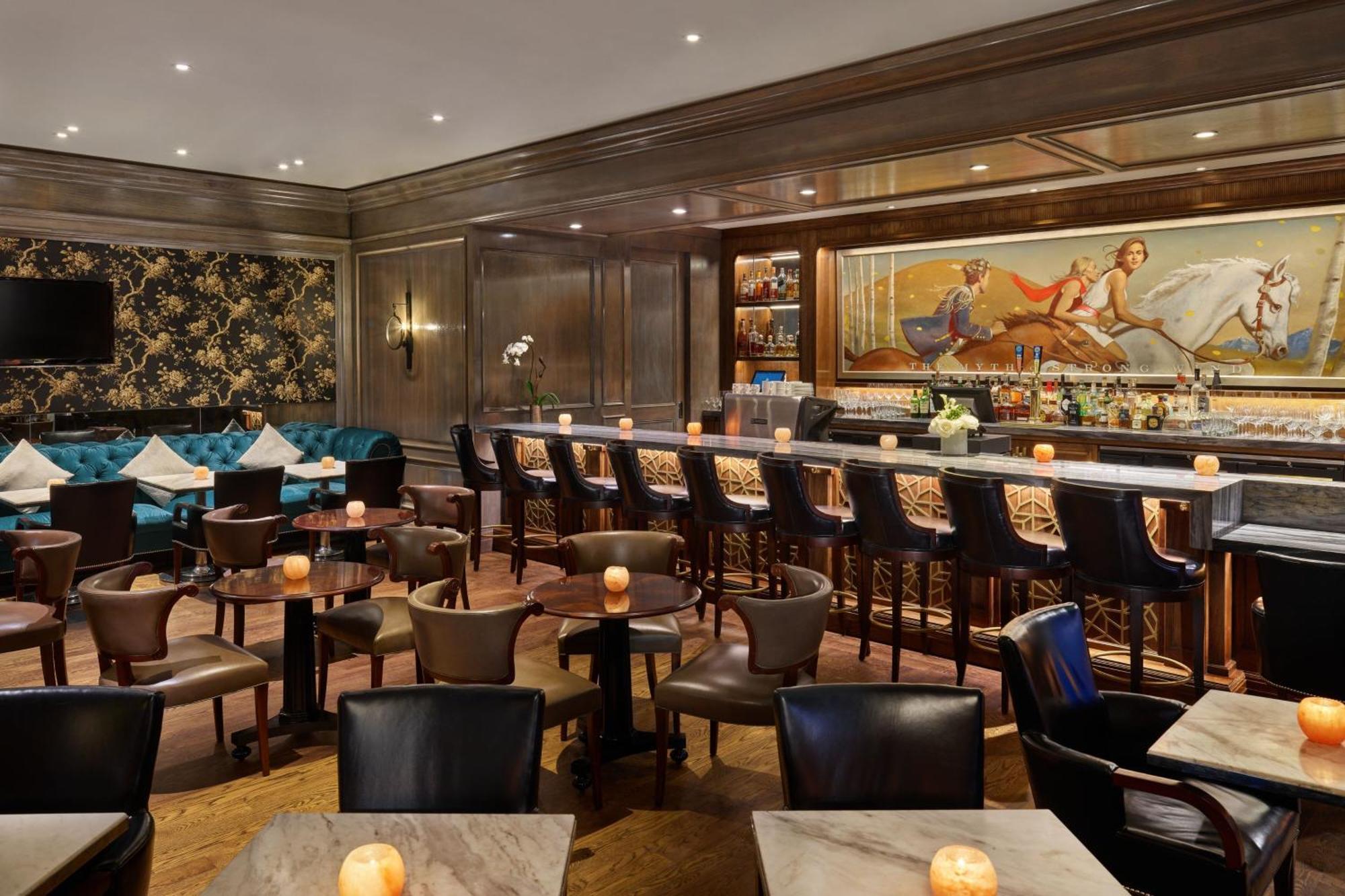 Hotel St. Regis Club,