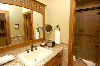 Independence Square By Frias Aparthotel 3*