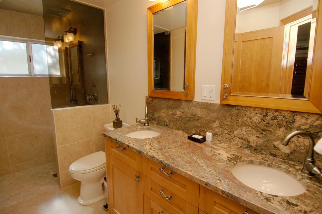 Silverglo By Frias Apartment