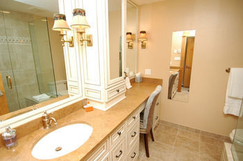 Alpenblick Townhomes