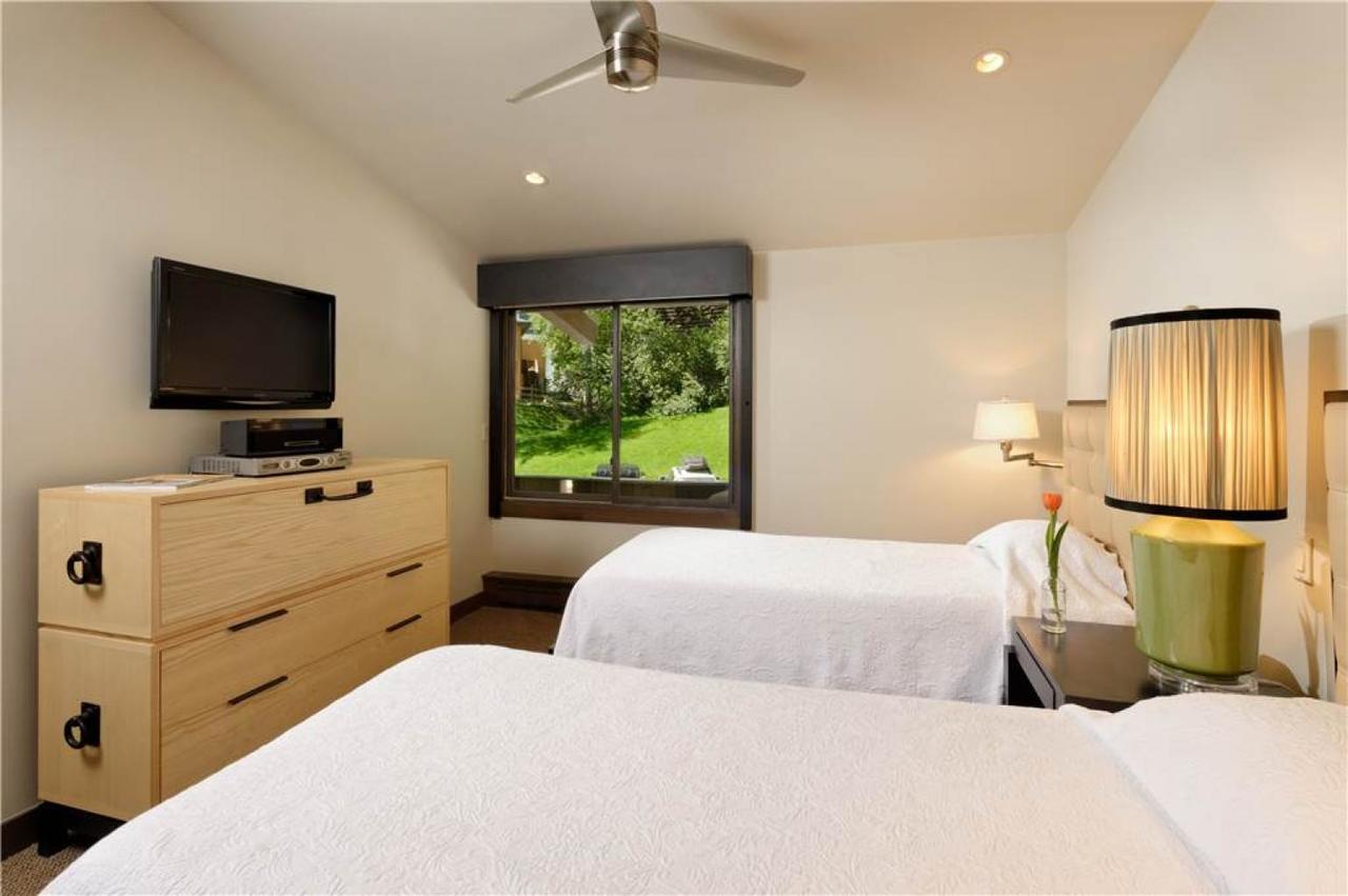 Holiday home Premier 2 Bedroom - Alps #214