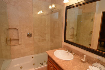 Hotel Durant Condominiums By Frias 4*