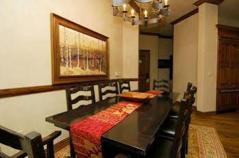 Hotel Mountain Residences 3 Bedroom