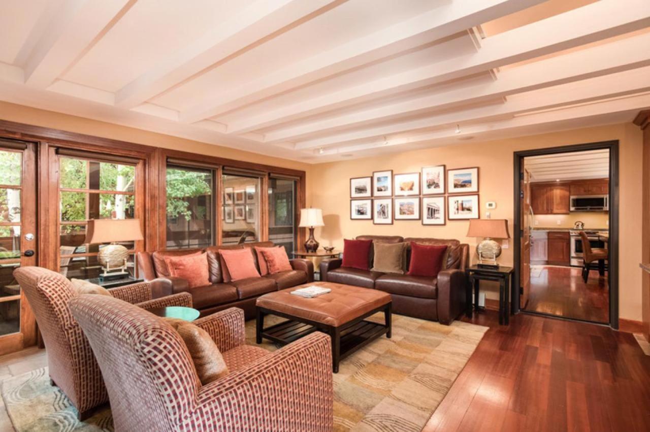 Fasching Haus Unit 9 & 10, 6 Bedroom, 6 Bth Condo, 2 Blocks To Downtown Holiday home