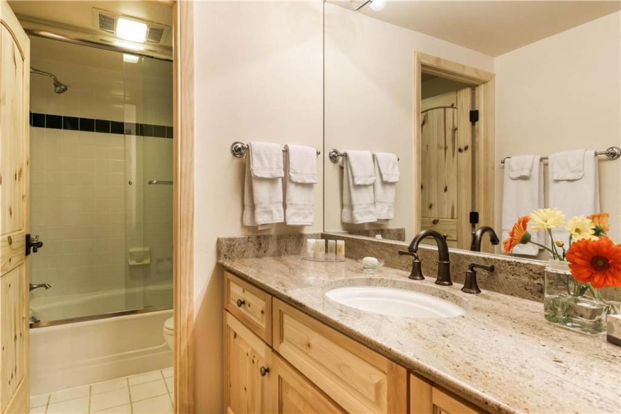 Deluxe Three Bedroom - Alps 209 Holiday home Aspen