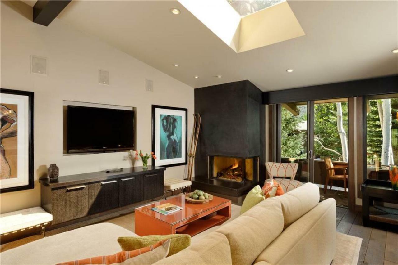 Premier 2 Bedroom - Alps #214 Holiday home