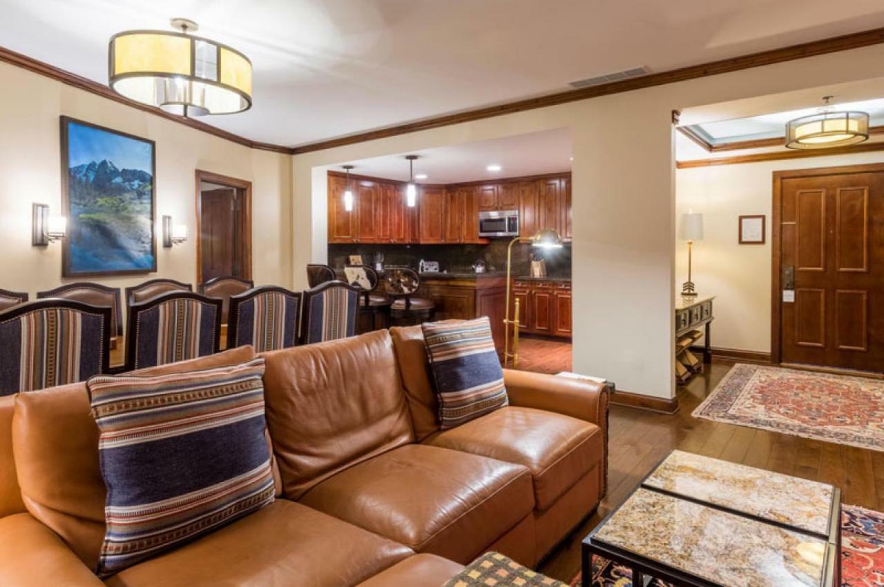 Holiday home The Ritz-carlton Club 3 Bedroom 8209, Ski-in & Ski-out In Highlands