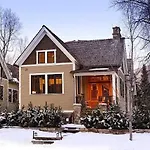 Frias Homes Of Aspen