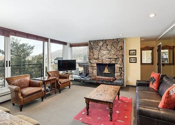 Durant Unit A101, Centrally Located, Sunny Condo With Great Views, A/C & Fireplace