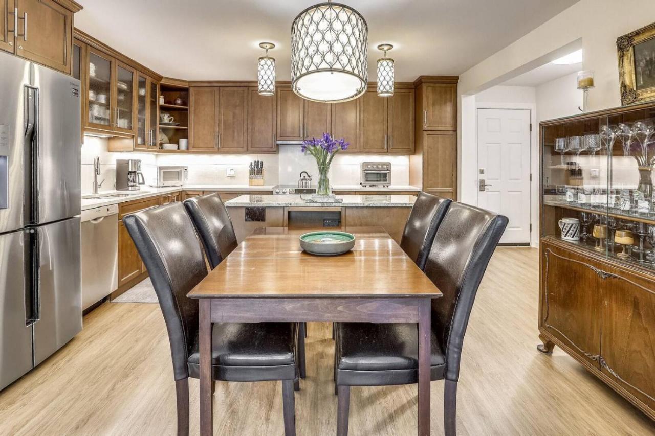 Premier Gondola Condo: Downtown Luxury Steps From Slopes